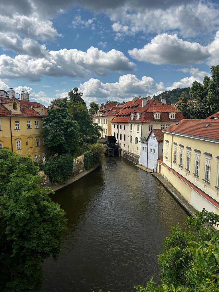 GM Web3 ☀️ Greeting from lovely Prague 👌🏼