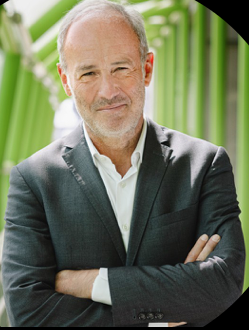 Au <a href="/ClubAudace/">Club de l'Audace</a> #XavierROMATET
l’éducation doit être agile flexible et non être répliquée
Il n’y a pas de plus beau métier que la #transmission
L’impact que vous avez sur les jeunes en donnant des jobs et vous avez des sourires d'étudiants c’est une reconnaissance extraordinaire !