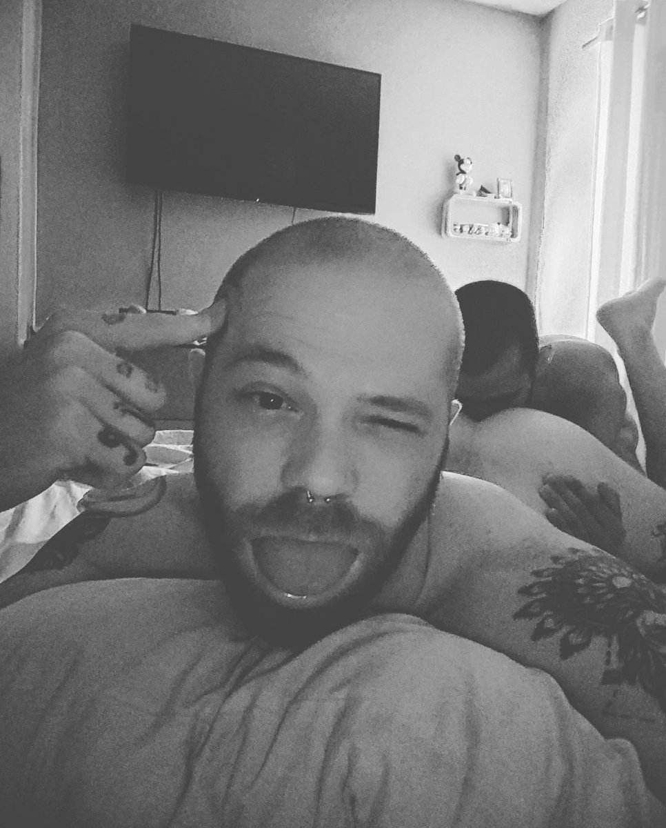 Do you want to join?😈

#gay #gaysex #gayporn #bdsm #PlugPro #gaybdsm #gayharness #puppy #puppybdsm #bondage #submissivepuppy #gaypt #gayespaña #gayusa #folson #harness #gaypuppy #gaybrasil #bottom #gaybdsm #gayassplay