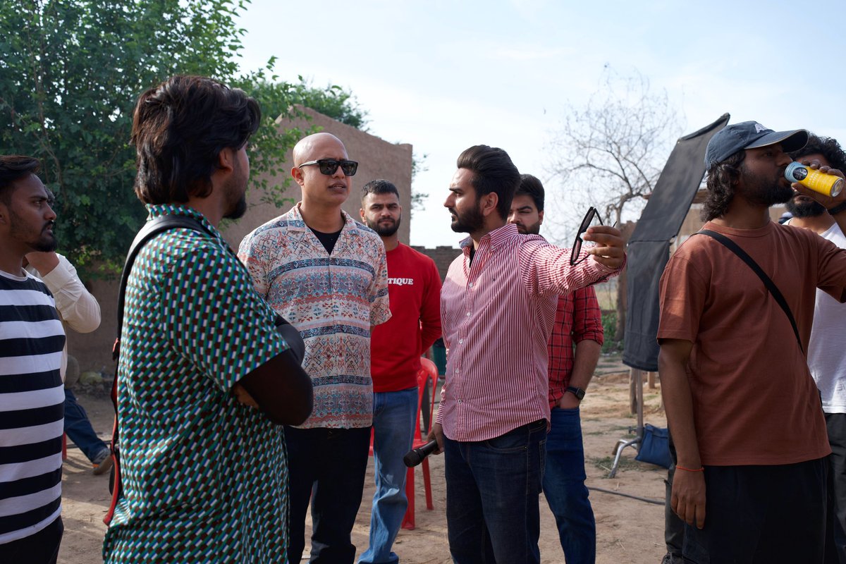 Throwback to some behind-the-scenes magic on the set of 'Pyaar Mein' music video by Stebin Ben! 📸🎥✨ Here are some exclusive on-set photos capturing the captivating moments directed by Donati Media. Relish the memories and experience the music video's enchanting vibes all over