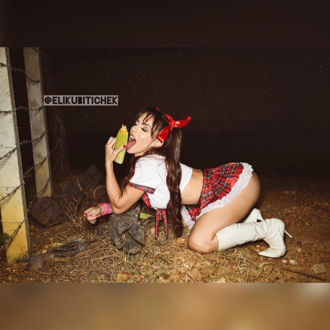 EliKubitichek’s pics and videos