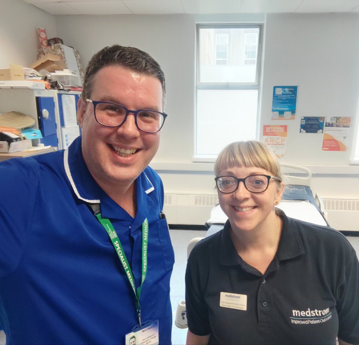 Thanks for the training on the new beds and mattresses Sue! There was so much I didn't know!! I utilised my train the trainer session immediately with an impromptu teaching session on ward 25! @MedstromUK @UHL_Team_SM @UHLVoices #pressureulcerprevention #technology