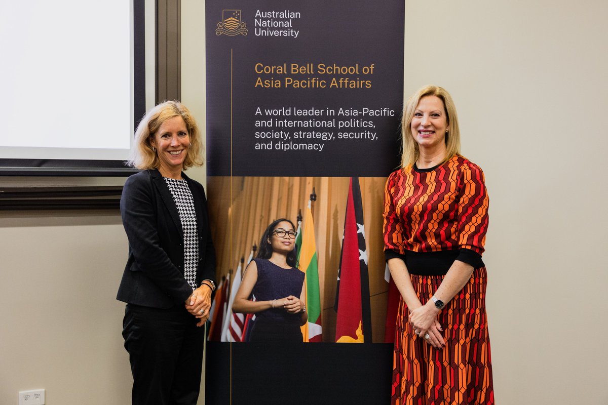 Very grateful to @sekreps for her brilliant public lecture last night @ANUBellSchool on 'Weaponizing ChatGPT? National Security and the Perils of AI-Generated Texts in Democratic Societies'.  Fascinating talk and great discussion!