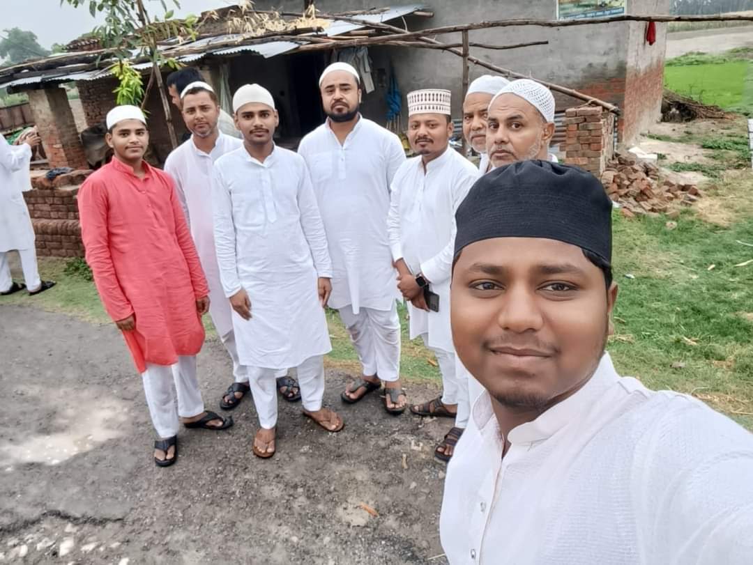 JAVEDANSARI_JAM's tweet image. Eid-Ul-Adha Celebration with FAMILY.......
आप सभी को भी बहुत ढेर सारी बधाई एवं मंकलकामना....

आप सभी का अपना सदैव संघर्षो का साथी/बेटा......
जावेद अंसारी जाम