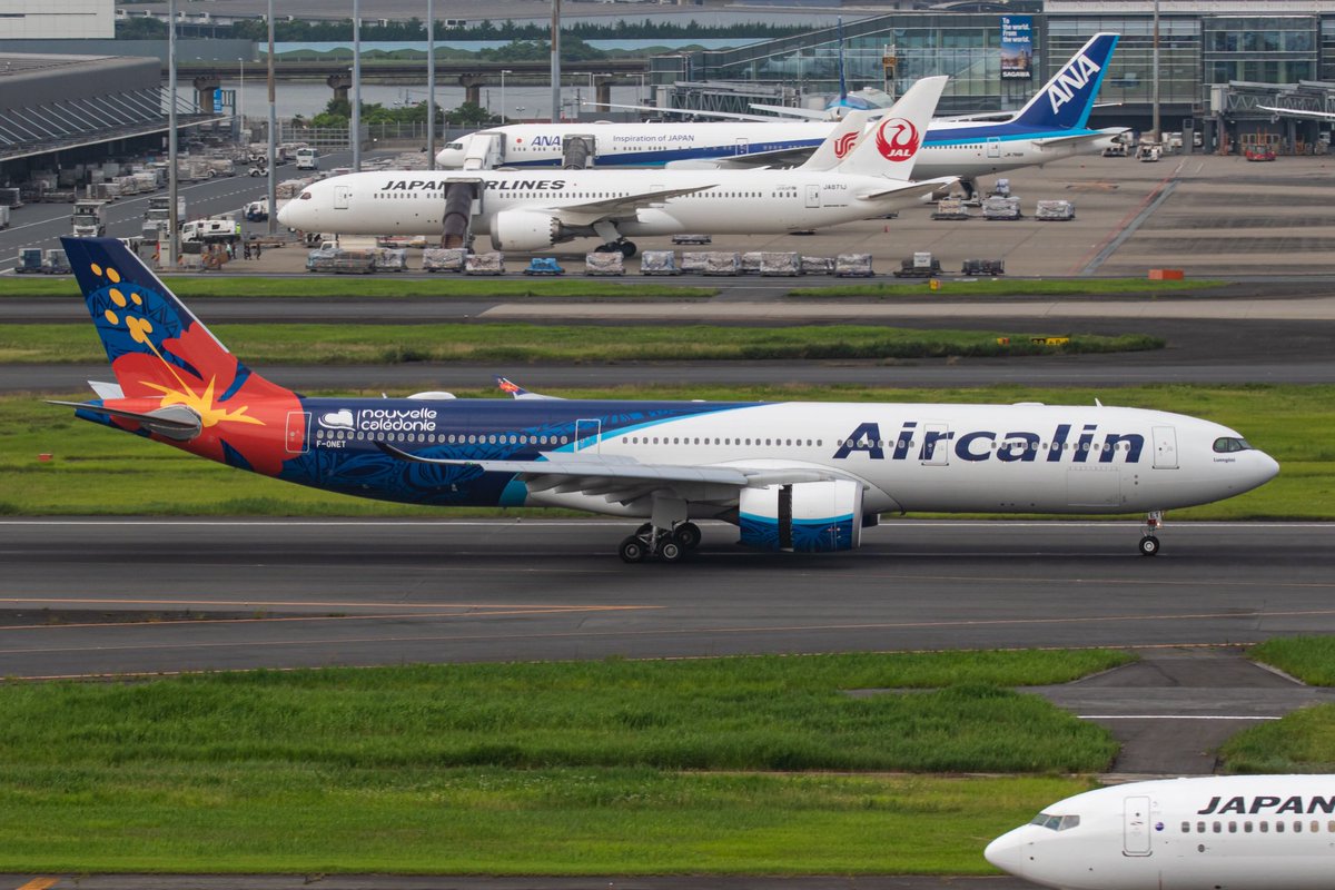 2023/0629
Aircalin
A330-941  F-ONET
SB910
Noumea(NOU)→Tokyo(HND)
@RJTT/HND/RWY34L↓