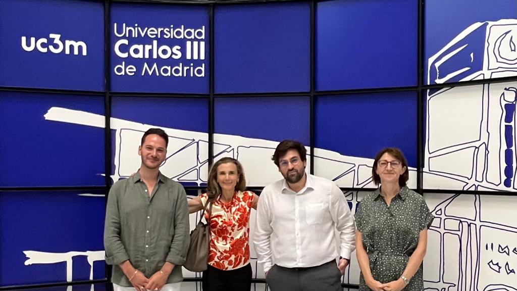 Double Master franco-espagnol en propriété intellectuelle 🇪🇸🇫🇷 Quel plaisir de revenir à #Madrid pour échanger avec nos partenaires de la <a href="/uc3m/">UC3M</a> !