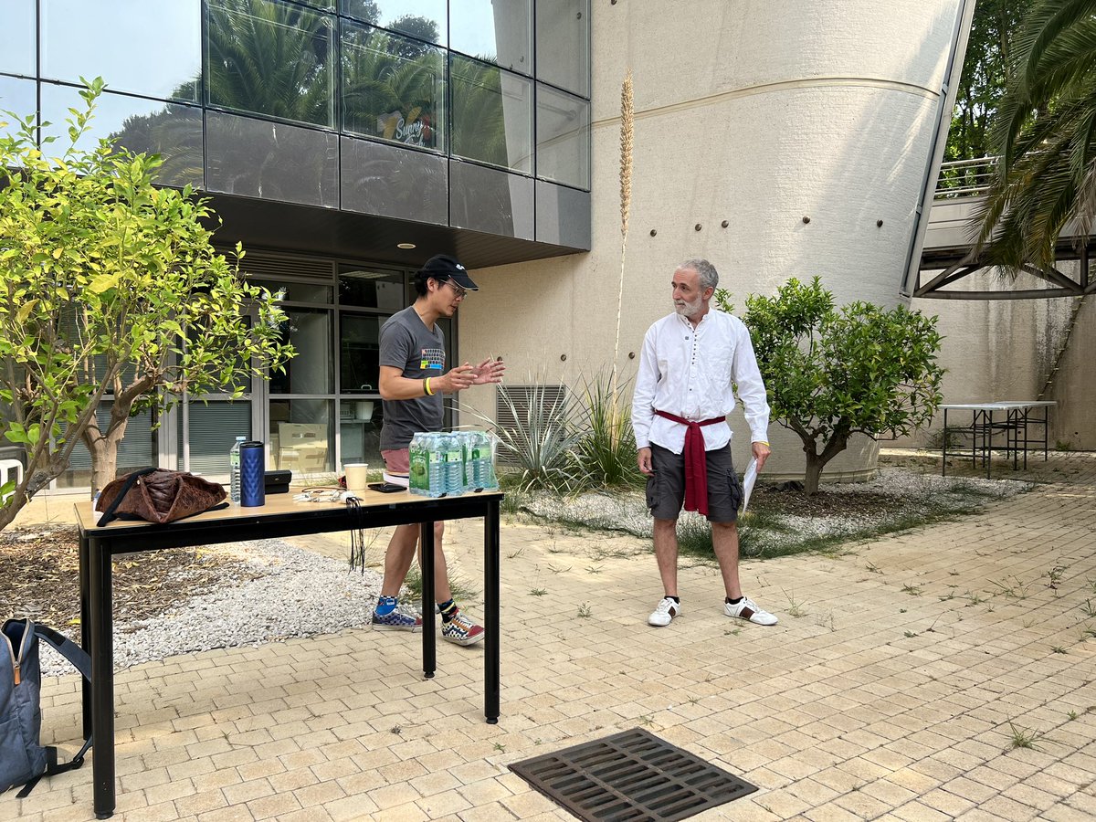 sebi2706's tweet image. #sunnytech @__sunix_ et @raclepoulpe nous explique comment raconter des histoires !