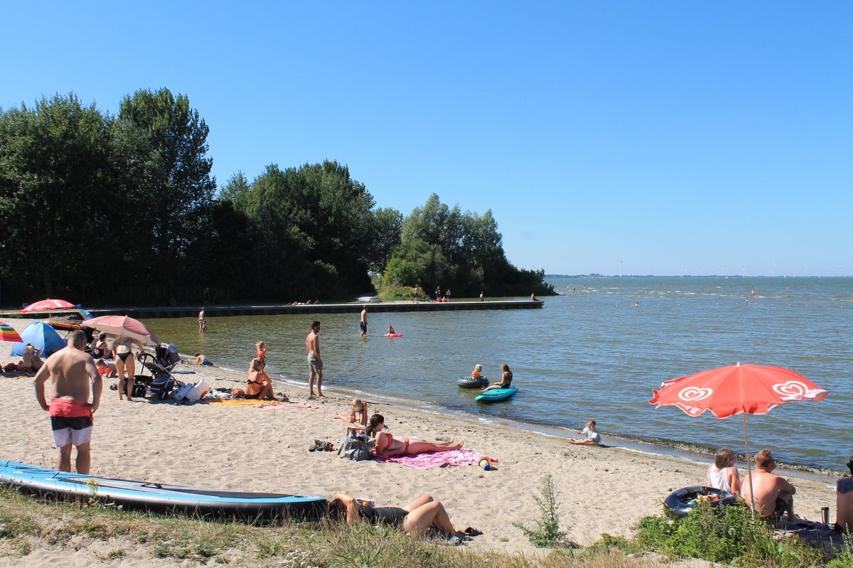 Om te komen tot een toekomstvisie voor IJsselmeerkust Wervershoof-Andijk is er een raadpleging uitgezet. Laat weten wat u belangrijk vindt en welk advies u meegeeft. Invullen kan tot 13 juli: ijsselmeerkust.raadpleging.net
Meer info: bitly.ws/JWdT