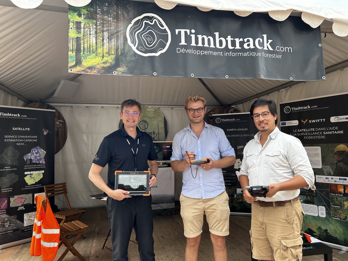 JuniperSysLtd's tweet photo. It was great to exhibit last week @Euroforest2023 with our partner #Timbtrack. Their #forestry software looked great on our #Mesa 3 and #MesaPro #Rugged Tablets. Thanks, Timbtrack! https://t.co/WTFsuU5qbD  #timber #forest https://t.co/atF82zre7T