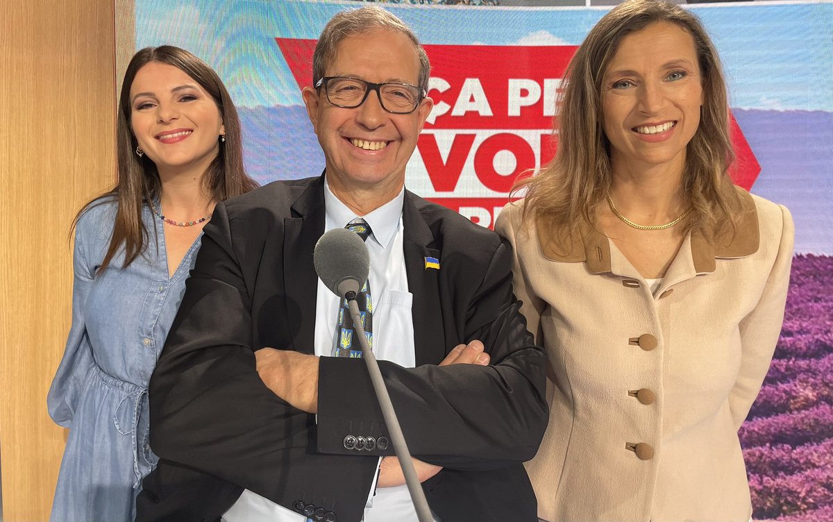 Devinez sur #cpva pourquoi nous avons ce grand sourire? 
A) que c’est l’avant dernière de la saison  b) parce que @courbet_julien vous fait gagner 30000€ whaouuuuu c) parce qu’on est à côté de @maitredecaumont 😉.