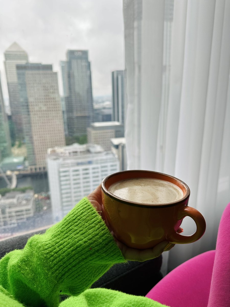 It’s a grey cold day in London today but outside conditions don’t matter if you practice meditation and got peace and love within yourself. I feel very grateful and blessed and fortunate to have such a wonderful morning… #meditation #love #coconutlatte