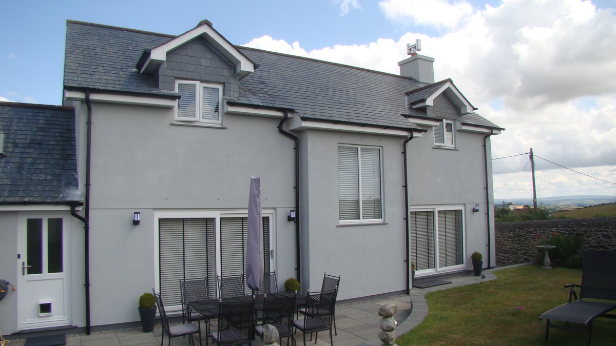 Another beautiful finish using ProRend Colourtex in African Grey with the customer 'absolutely delighted' with the result⭐️⭐️⭐️⭐️⭐️.
Visit sas-europe.com to learn more about our render systems.