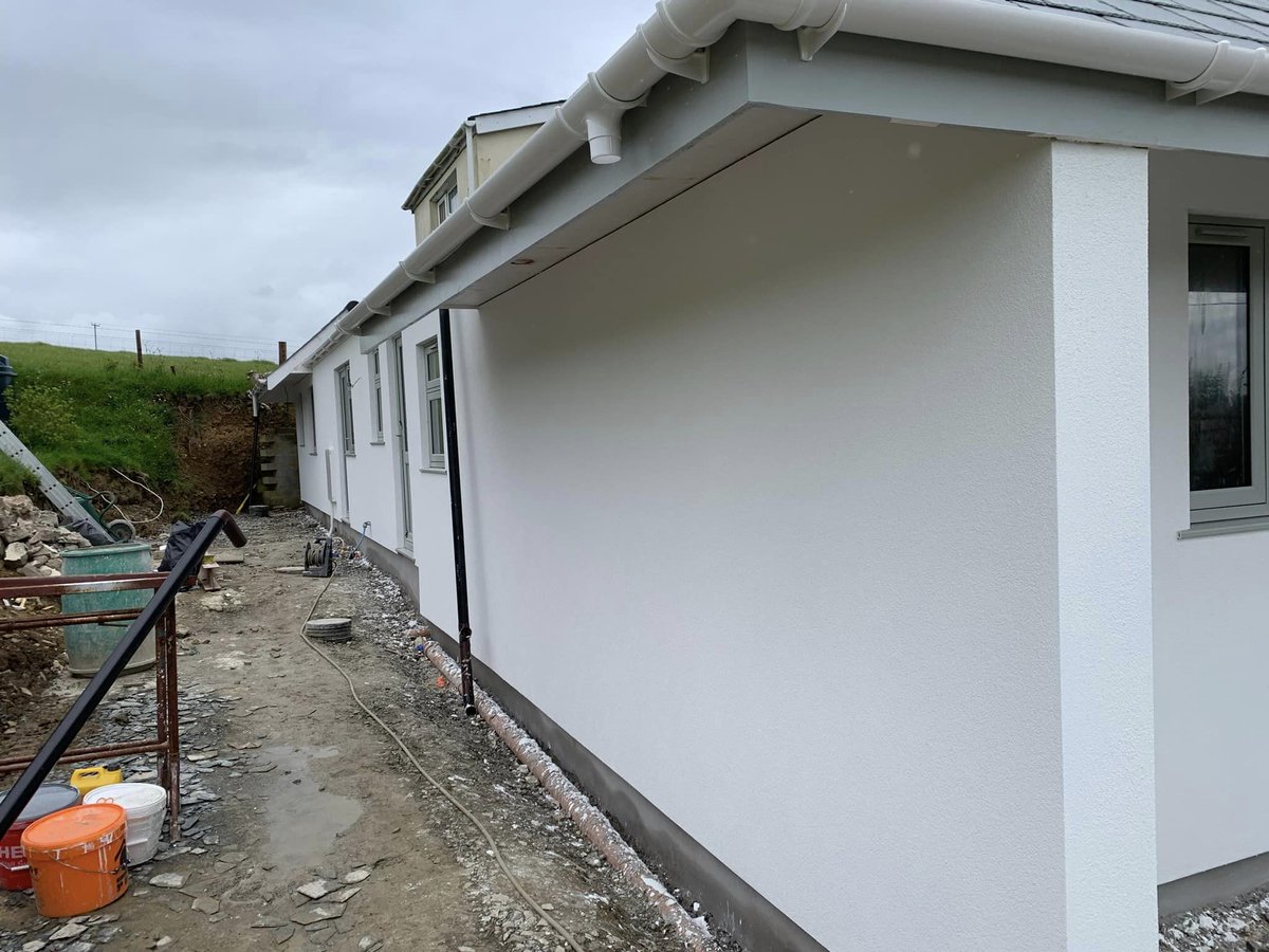 Awesome job completed by R L Cleary Plastering using ProRend thin coat render in White. 

Contact our Tech Team on 01647 24620 to discuss your project today.