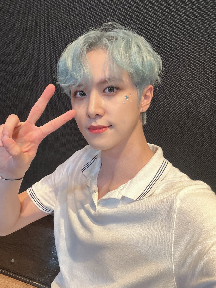 WEi__Member's tweet photo. [#동한] 엠카 완료❤️ 앞으로 활동 마니 봐주세요 루아이~😀 https://t.co/9eJpzlboGL