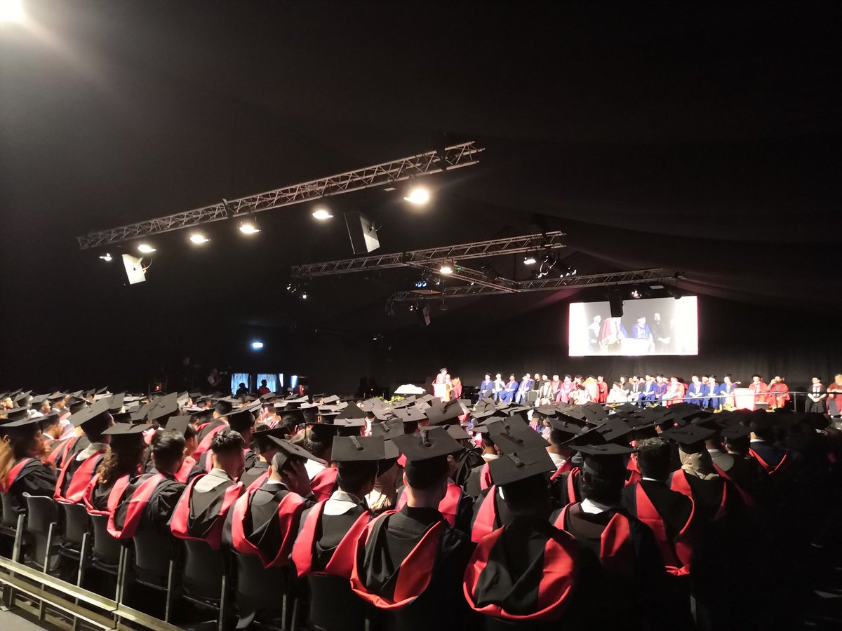 MUResearchStudy's tweet image. #MDXgrad Day 4 in a full graduations marquee. In Dame Janet's words to the graduates "like you, this University doesn't stand still".