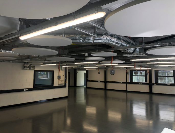 UTCSouthDurham's tweet photo. The first pieces of equipment for our new engineering annex arrived on site earlier. Stay tuned to see what state of the art machinery weโre kitting the space out with! ๐๐ฅ
#UTCSD #ThinkUTC #Careerandlifeready https://t.co/vf4OoZKR2V