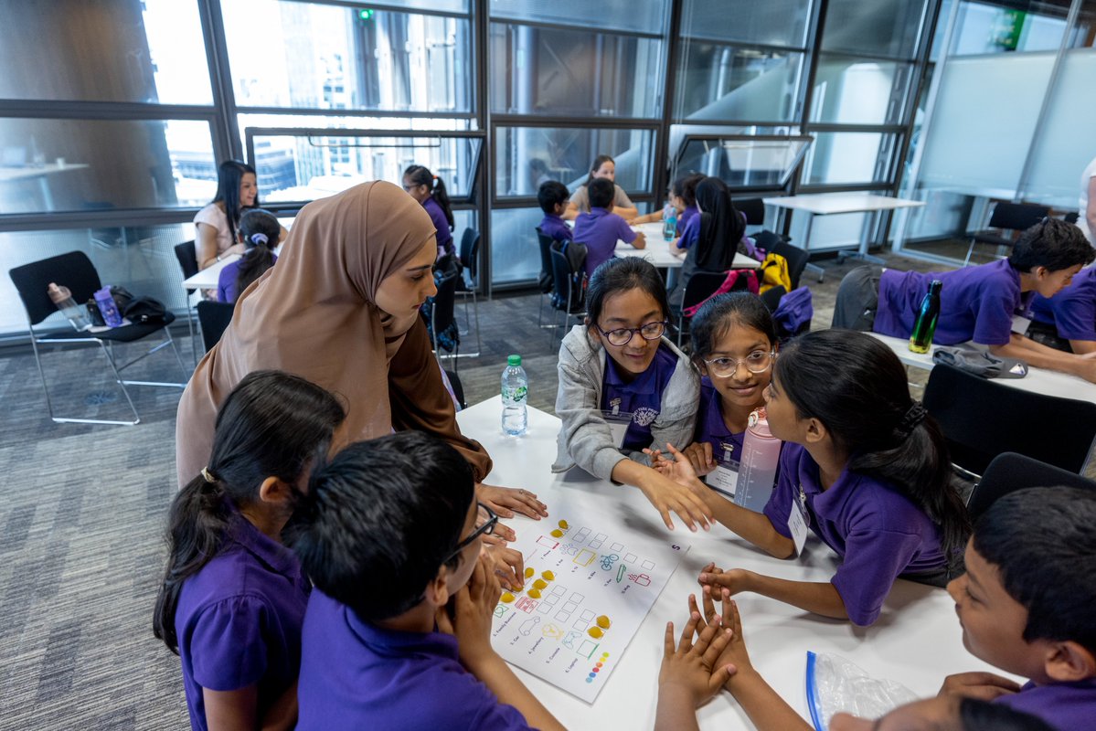 Pupils from Stepney Park Primary School loved visiting the Lloyd's Building this month as part of our Abacus programme. Our partnership with @LloydsofLondon brings the world of work and money management to children as young as 9, beginning their financial education journey.