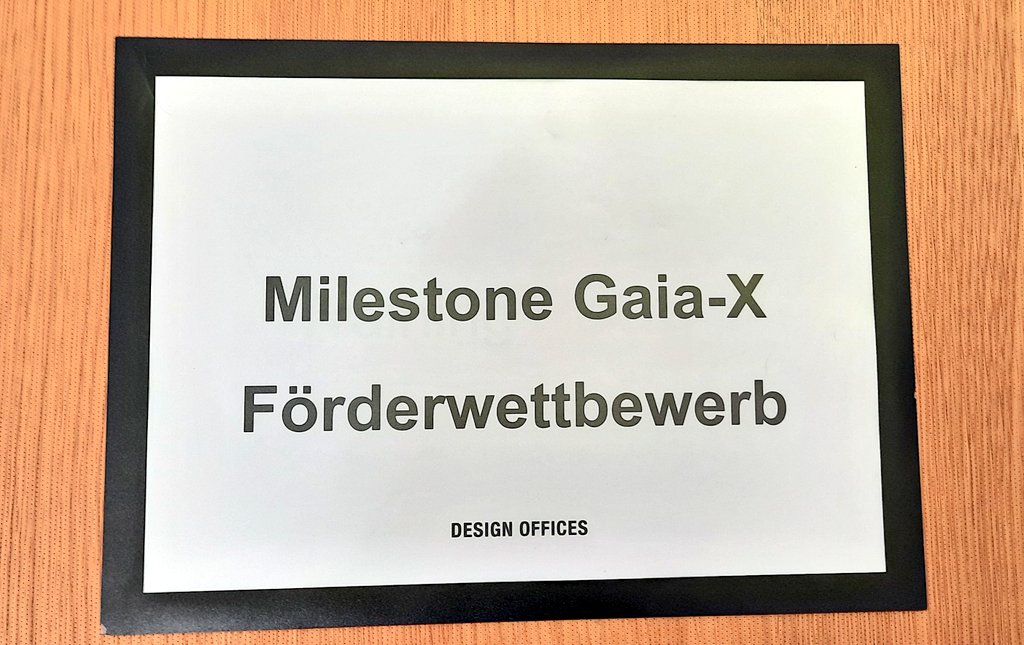 👾 2 erfolgreiche Tage in München bei <a href="/GaiaXGermany/">Gaia-X Hub Germany</a> | <a href="/acatech_de/">acatech</a> mit #safeFBDC #EuroDaT #Tellus <a href="/marispace_x/">Marispace-X</a> #healthX und vielen mehr 😄