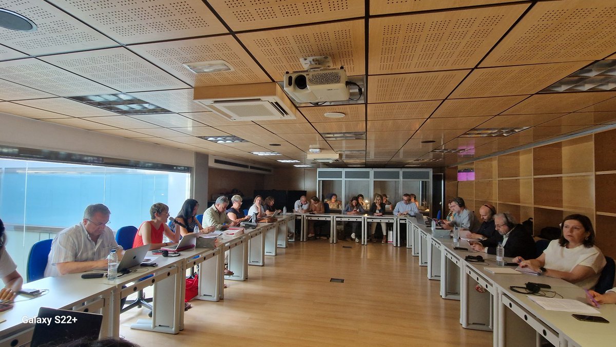 fpcgil_internaz's tweet image. Riunione dei sindacati del Mediterraneo a Madrid, con rappresentanti del collegio France-Benelux
Leggi resoconto e risoluzione qui 👇
encr.pw/JGMhf