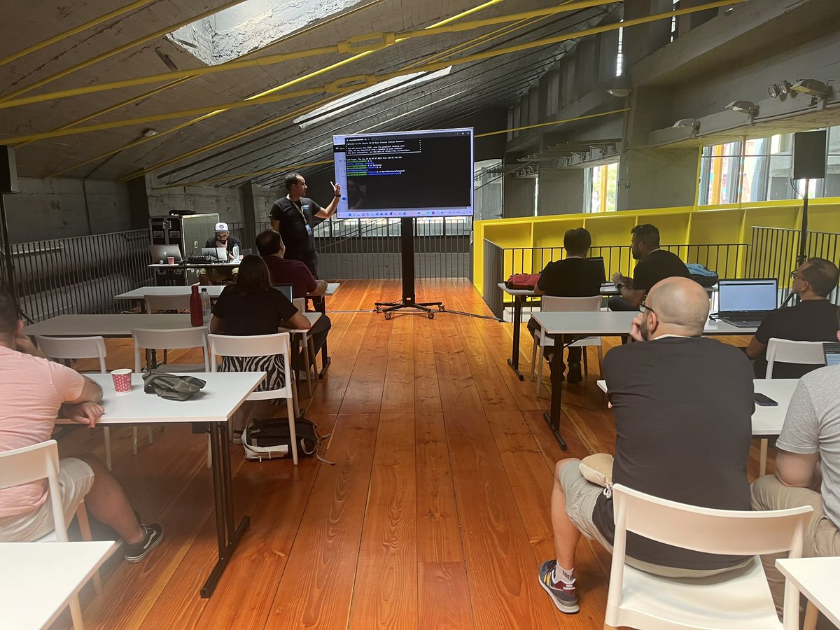 dotNET 2026 tweet media