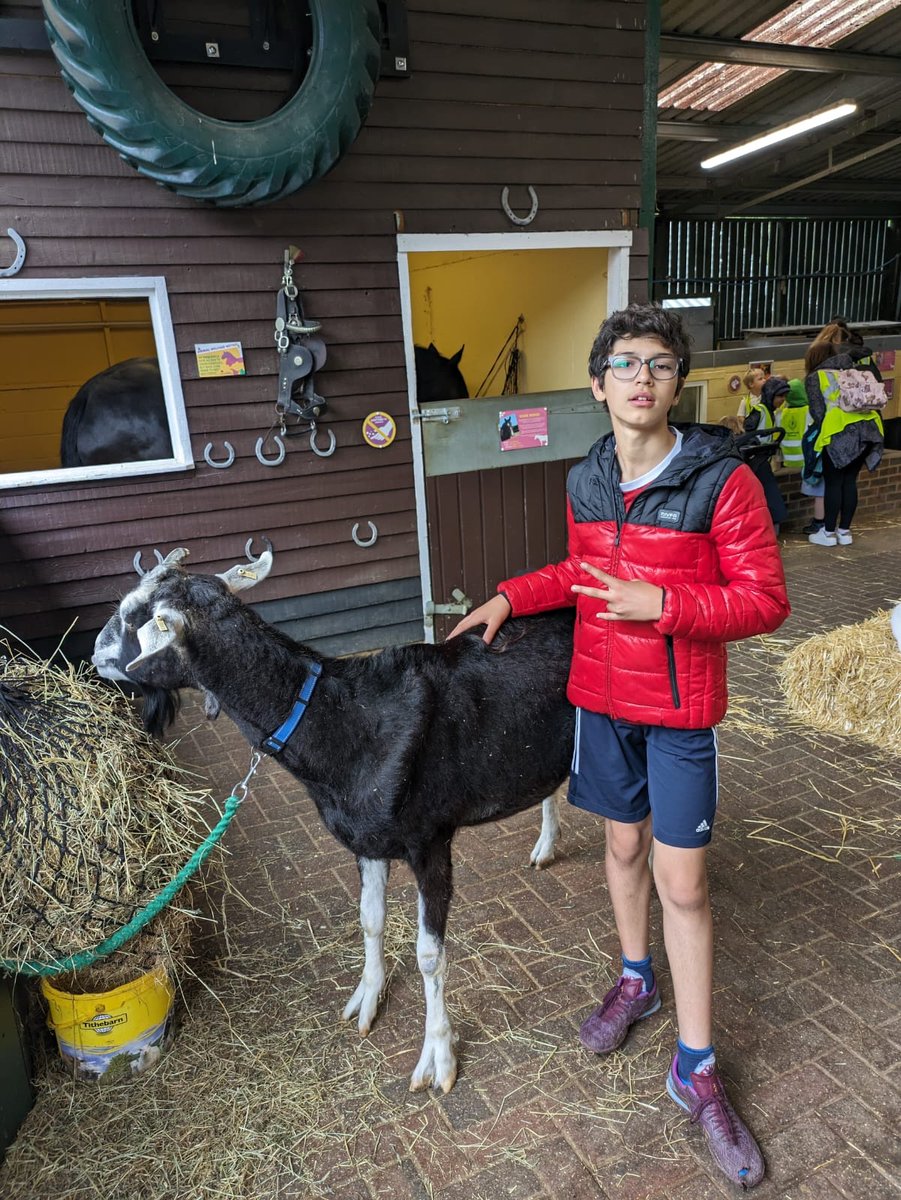 Stormont House tweet media