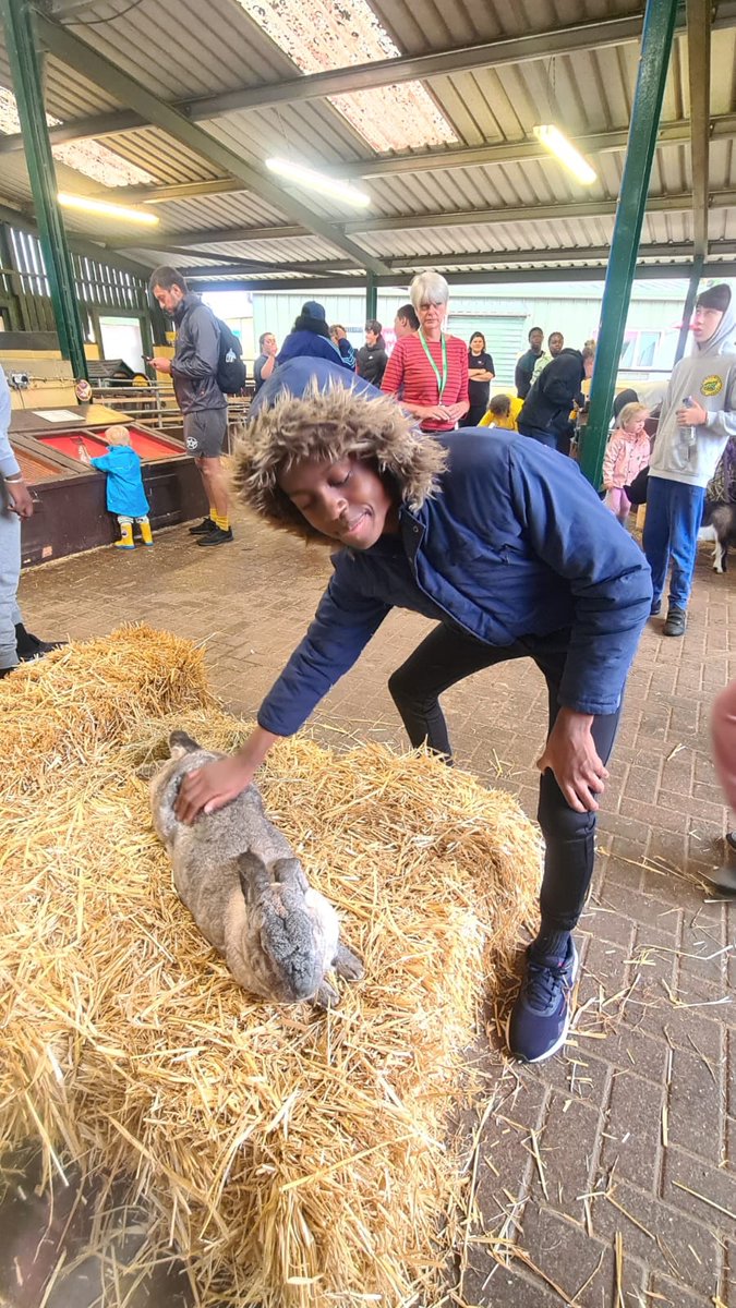 Stormont House tweet media