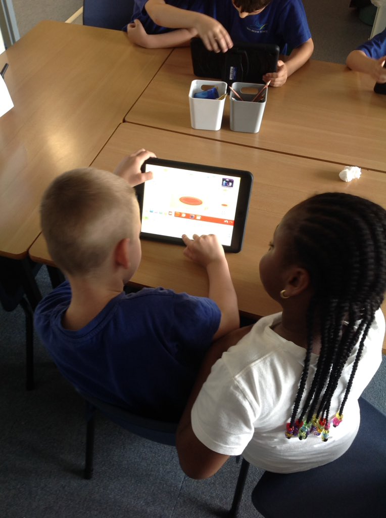 GBS_Crickets's tweet photo. The children have really enjoyed programming their sprites this afternoon in computing. They used Scratch Jr on the iPads. #gbs4computing @GilesBrookSCH https://t.co/3JPCJDAGCF