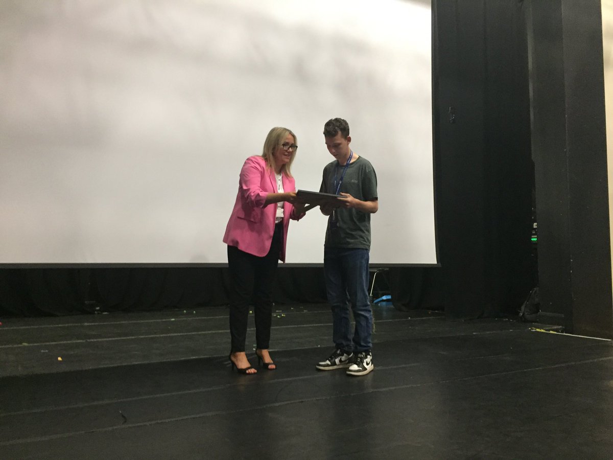 PartnershipRM's tweet photo. An amazing morning at our graduation event celebrating our class of 2023. So many learners, parents and carers were there to hear all the amazing achievements. Thanks to @MedwaySunlight @RivermeadRotar1 @RivermeadTrust @RITDeputyCEO @Ellieq004 @RivermeadEPR @RivermeadSchool https://t.co/g6xU5UlepI