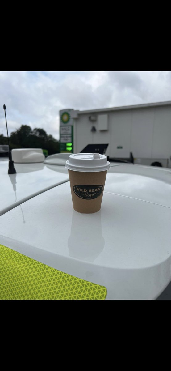 A quick coffee after a busy early turn! 

As a team we have responded to mental
Health crisis’s, domestic incidents, road traffic collisions, intruder alarms, welfare checks, and a 10 year old who was missing from school, reunited safe with her parents! 

#ResponsePolicingWeek