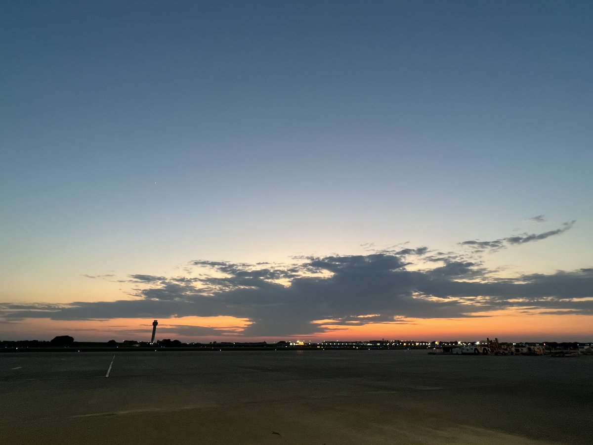 Sunset at @FlyHSV yesterday.  #sunsets #sunsetphotography #sunset #sunsetpics #sunsetpicture