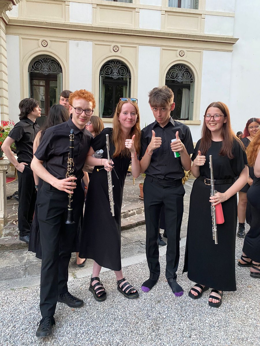 CerddNPTMusic's tweet photo. Cerdd NPT Music Lake Garda, Italy tour 🇮🇹
#nms #nptcbc https://t.co/MLOVWlP89Q