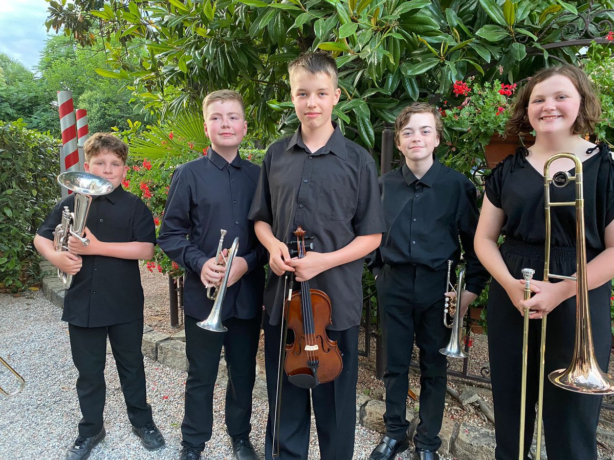 CerddNPTMusic's tweet photo. Cerdd NPT Music Lake Garda, Italy tour 🇮🇹
#nms #nptcbc https://t.co/MLOVWlP89Q
