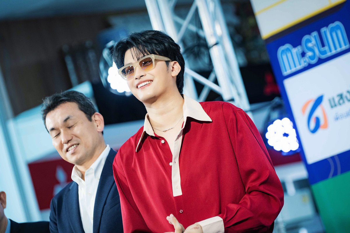 maysylvie's tweet photo. พึ่งรู้ว่าเส้นโค้งที่สวยที่สุด 
คือรอยยิ้มของเธอ :)

———— 
29.06.2023 | แสงวิจิตรเทรดดิ้ง สกลนคร
#NONTandME #MitsubishiElectric
#NONTTANONT #capturebymaysylvie https://t.co/OaaZOk94ZR