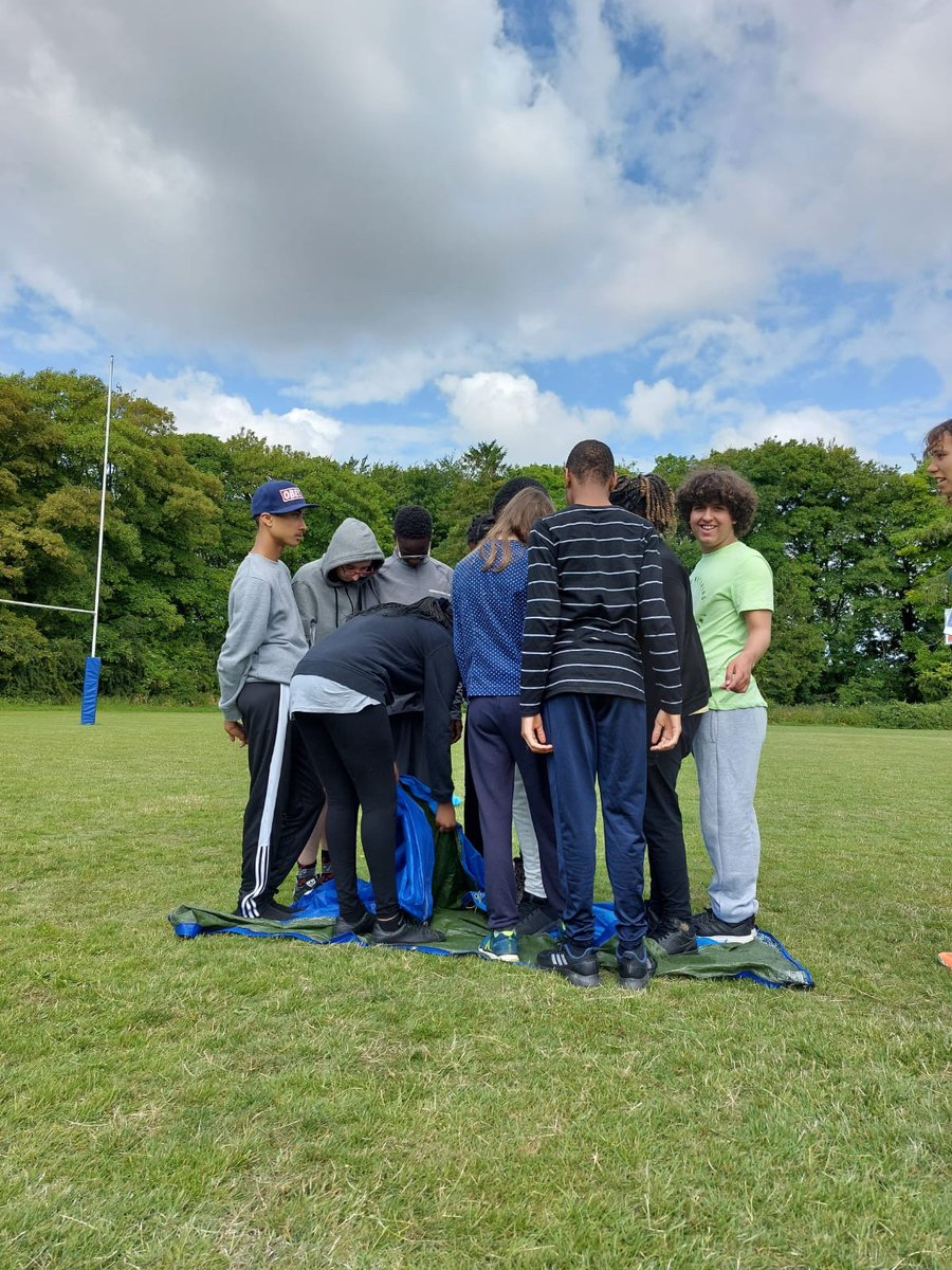 Stormont House tweet media