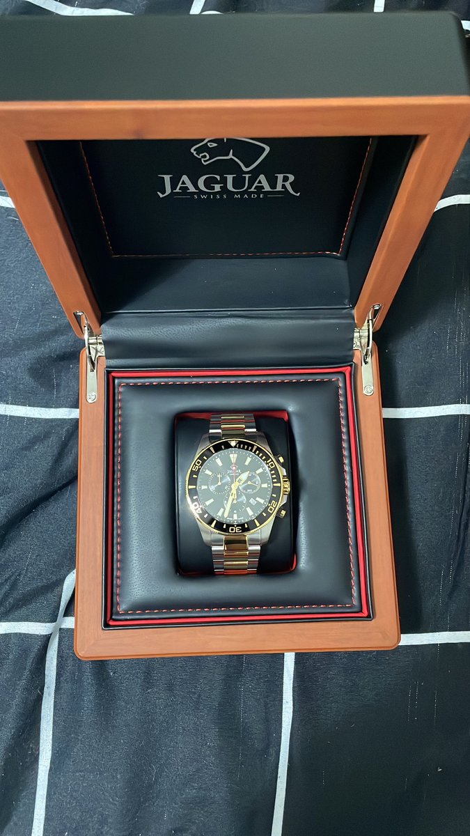 Me hago viejete 30 añazos ya!! Pero me noto un chiquillo jijiji y me parto genial gracias a mi bb🥰🥰