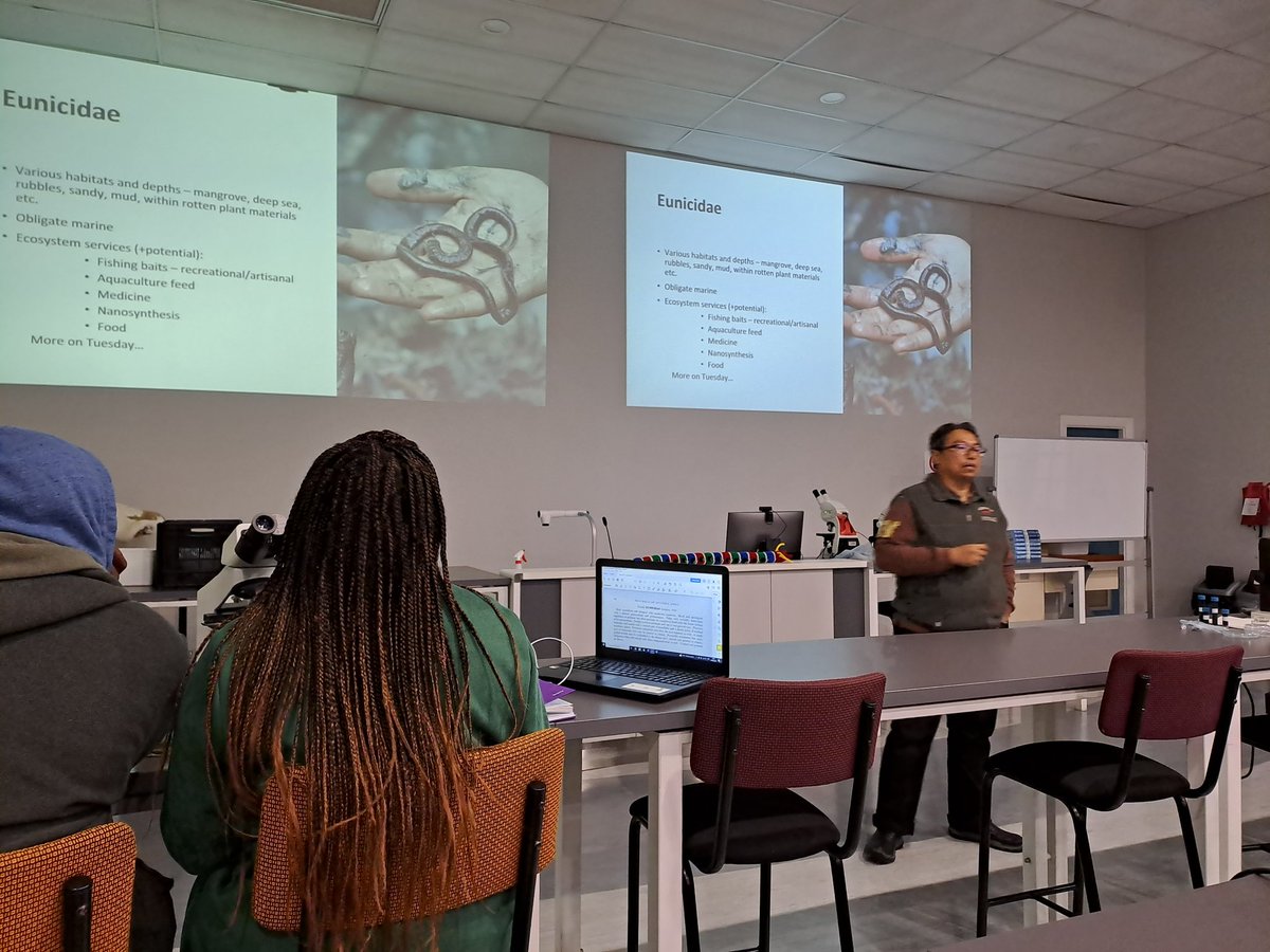 DYK #Eunicidae is used in medicine? Interesting info learned at #IPC14 workshop. <a href="/IPC2023/">IPC 2023</a>