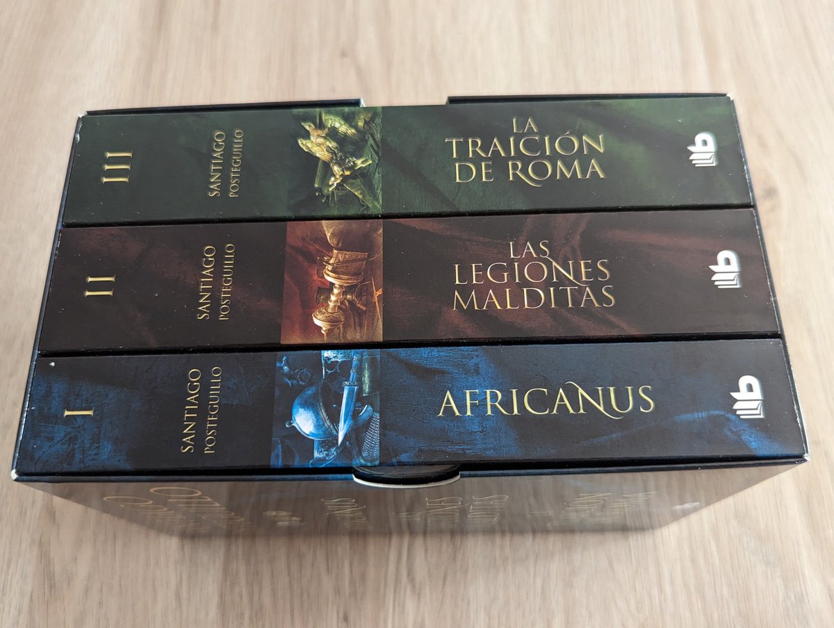 symbel30's tweet photo. Después de leer la trilogía  "Reina Roja" de @JuanGomezJurado (🥇) le toca el turno a la trilogía "Africanus" de @SPosteguillo https://t.co/Tn2enUACSC