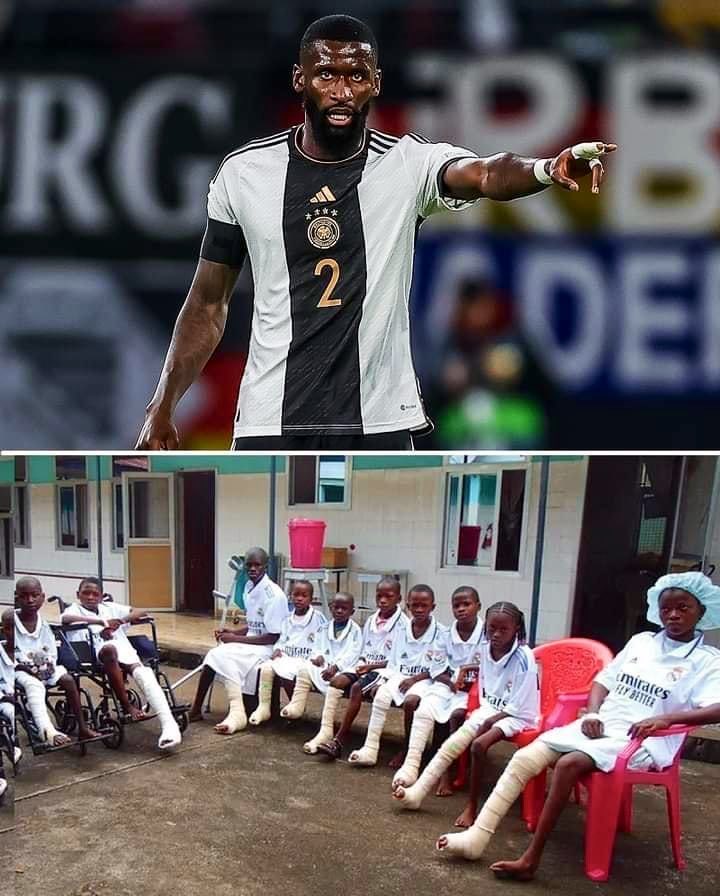 🇩🇪 Antonio Rüdiger donated majority of the money he earned at the World Cup to fund the operation of 11 children who are suffering from ‘clubfoot’, in his mother's home country Sierra Leone. 

The money for the surgery allowed the children to walk again.👏

𝙍𝙚𝙨𝙥𝙚𝙘𝙩. ❤️