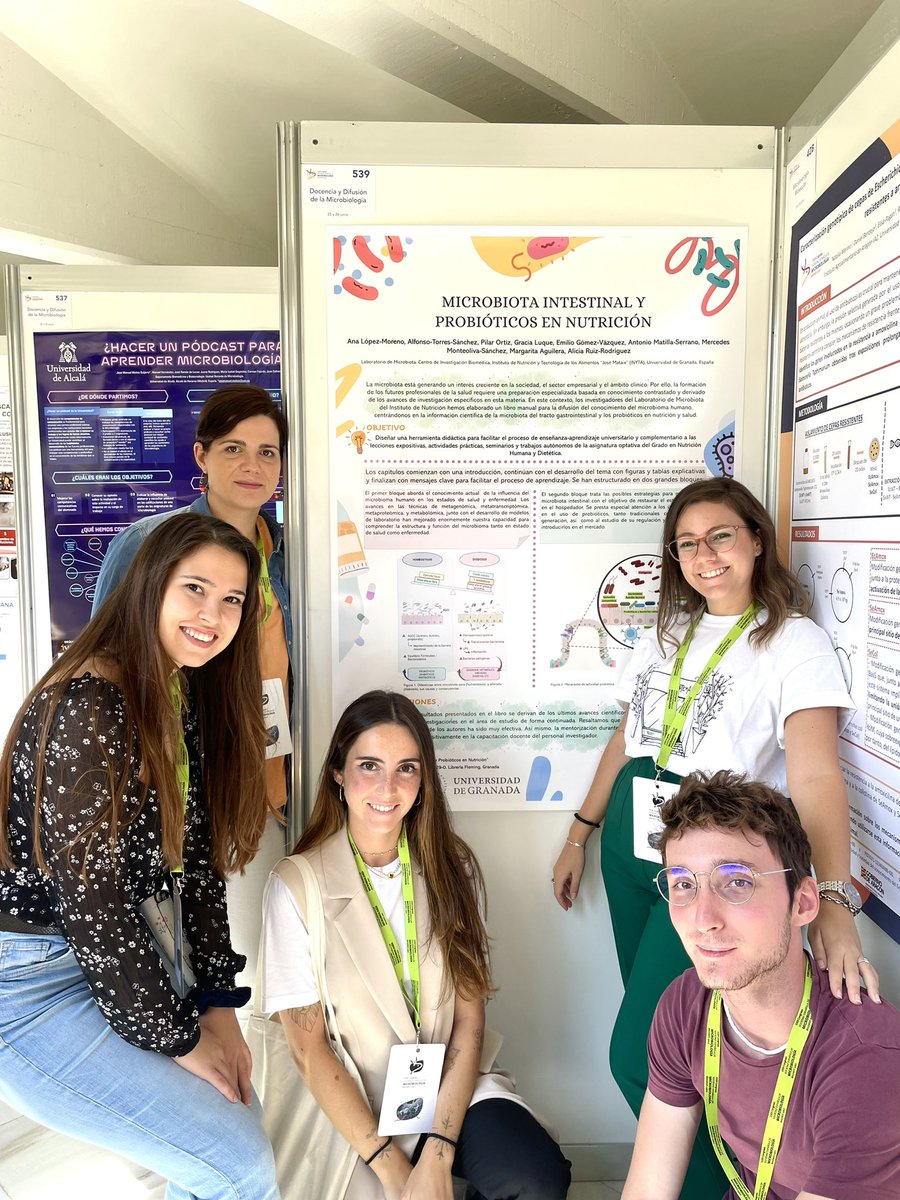 MicrobiotaUGR's tweet photo. Increíble experiencia nos llevamos del XXIX Congreso de la SEM. Muchas gracias al comité científico y al grupo de taxonomía por el premio a “mejor presentación póster”. Nos vemos en Jaén!! @CongresoSem23 @SEMicrobiologia https://t.co/FgAlBmpClo
