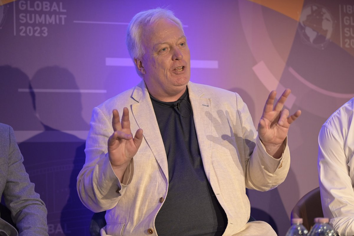 IBISworldwide's tweet photo. "New World Order – new entrants and established players in mobility" is the topic of the next panel session at #IBISGlobalSummit2023, featuring Andrew Marsh from Ezi-Methods; Miller Crockart from @ThatchamRsrch; and Chris Downing from @Stellantis. Watch: https://t.co/dH6gBuFmCe https://t.co/iaxElJOMGt