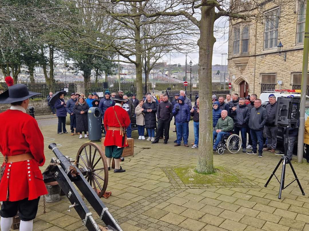 Guns of the Siege! Back this Saturday and every other Saturday in July at 1.30pm and 3pm. Musket and cannon firing demonstration at the Siege Museum. <a href="/VisitDerry/">Visit Derry</a> <a href="/NITouristBoard/">Tourism NI</a> <a href="/dcsdcouncil/">Derry Strabane Cncl</a> <a href="/CityToursDerry/">Mc Crossan City Tours</a> <a href="/BGhotelderry/">Bishop's Gate Hotel</a> <a href="/MaldronDerry/">Maldron Hotel Derry</a> <a href="/CityHotelNI/">City Hotel Derry</a>