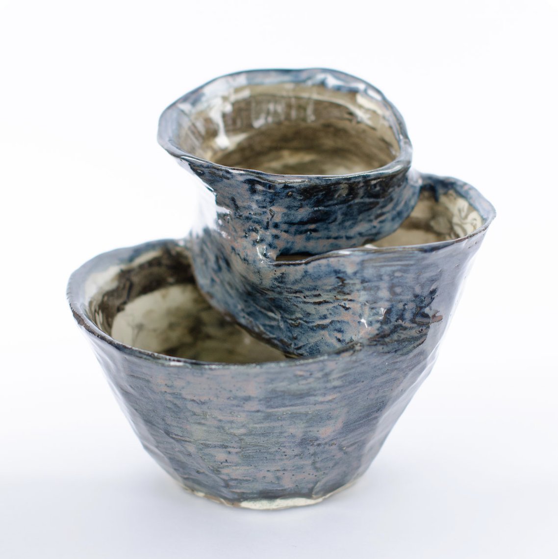 amelietour's tweet photo. As a side project, I do some ceramics. To relax and enjoy the moment. And then, I link everything to 3D modeling, sculpting and material... the IRL version. https://t.co/HPPFm5myna