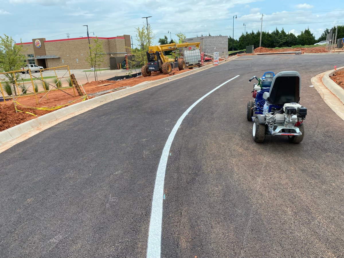 ellsworth_team's tweet photo. #TBT
New Construction-TTCU
.
.
.
July 2021
Edmond, OK https://t.co/xmsPau7B0m