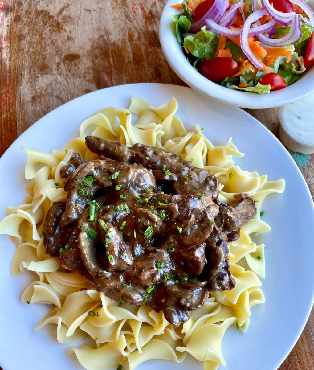bataviacafe's tweet photo. Finally July 4th is here and we can relax a little. Extend your holiday from cooking by ordering one of our family meals next week: Beef Stroganoff and Chicken Marsala. The perfect family favorites!
https://t.co/26nYRraZEN
.
.
.
.
.

#summitdowntown #cle
https://t.co/4eECamEBIe https://t.co/jvxJnaY8Eg
