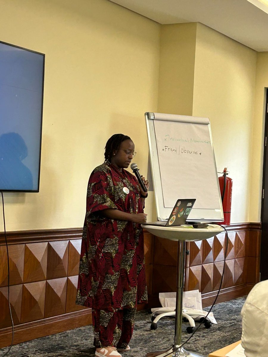 UNESCOEU's tweet photo. In #Kenya🇰🇪, @UnescoEast organized a 3️⃣-day workshop to strengthen the capacities of members of the multistakeholder coalition on #ContentModeration &amp; #FreedomOfExpression &amp; review the Memorandum of Understanding.

Within @UNESCO project #SocialMedia4Peace📱🕊 funded by @EU_FPI🇪🇺 https://t.co/Qc8LfELvmX