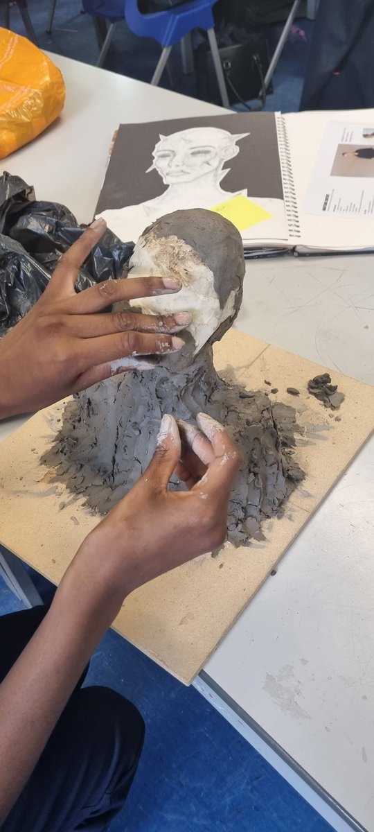 CHSFG Art and Design tweet media