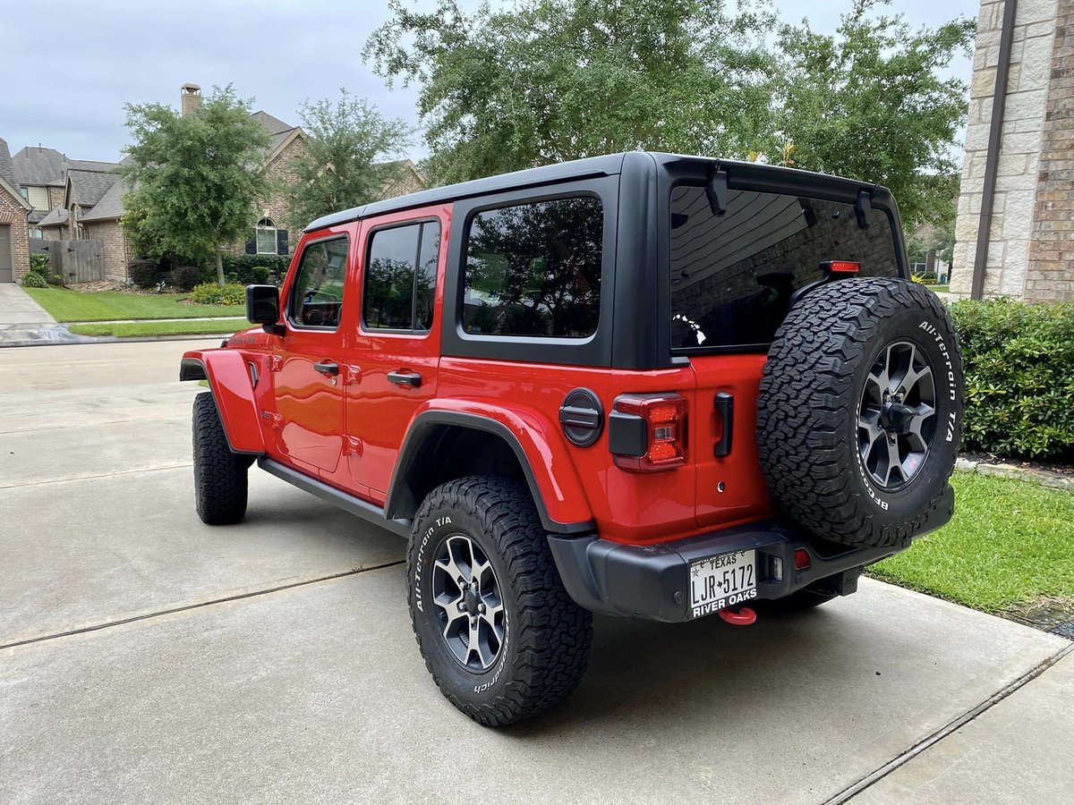 Zerin Dube tweet media