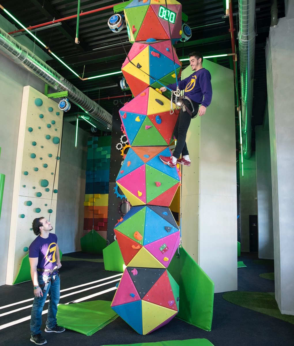 7funcenter's tweet photo. ⚡Sal de tu zona de confort⚡⁣
⁣
Aprende a escalar de forma autónoma en una de las mejores instalaciones de España con nuestros 𝘉𝘈𝘜𝘛𝘐𝘚𝘔𝘖𝘚 𝘋𝘌 𝘌𝘚𝘊𝘈𝘓𝘈𝘋𝘈.⁣

https://t.co/iYrMw8aMtT

#escalada #rocodromo⁣ #WeLoveClimbing #rocolugo https://t.co/o4fW5JHMYG