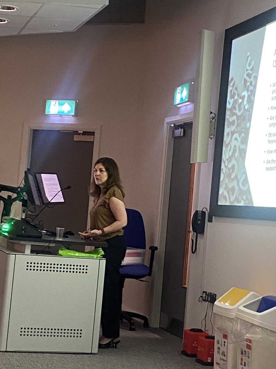 MaryMakinde_'s tweet photo. Dr Julie Roberts talking about the importance of bringing the gap between academia and forensic practice. ‘Are we asking the right questions?’ @CanterburyCCUni @FCNnetwork #futureofforensics https://t.co/i2BXzehzyr