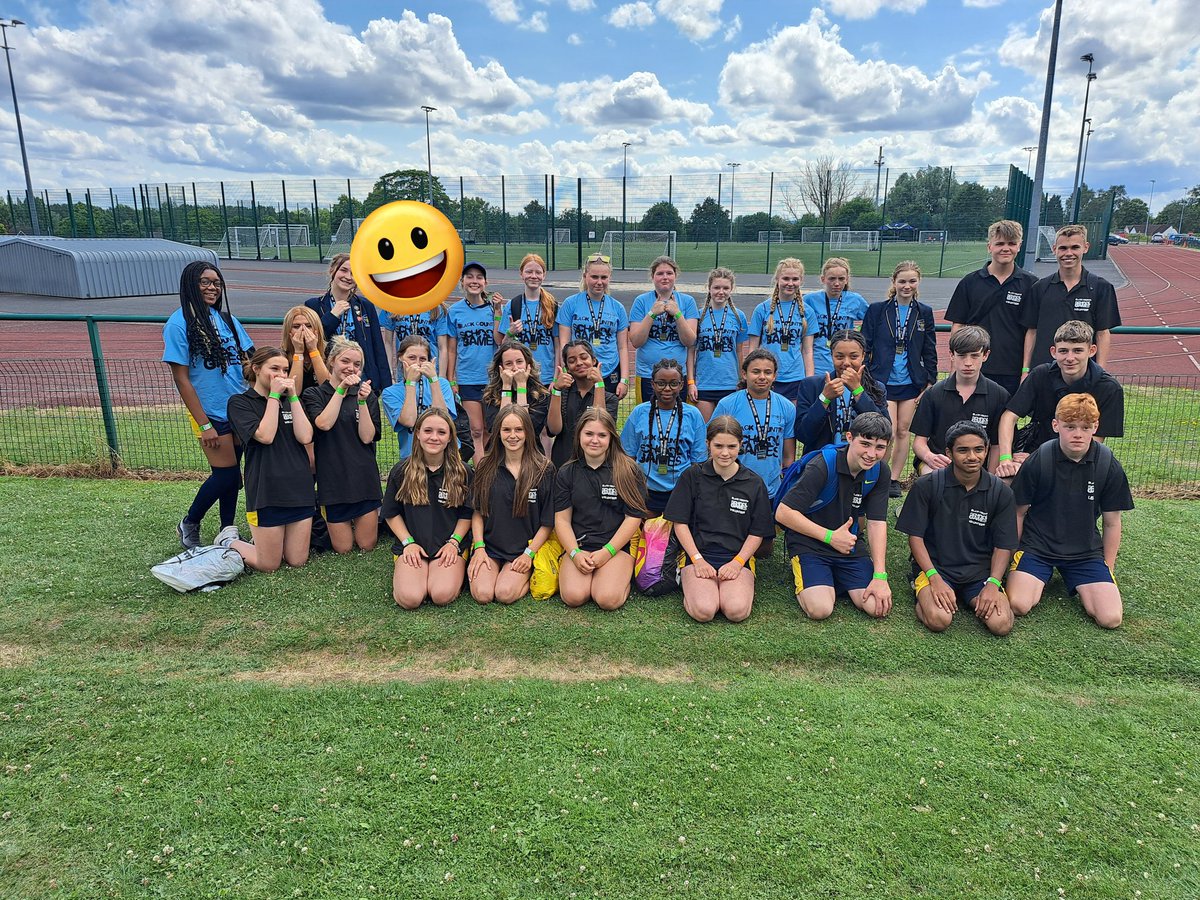 Fantastic day at the Black Country Games! Our students did us proud in handball, basketball and leadership! @EllowesPe